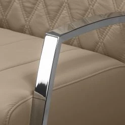 Loftscape Fauteuil Richlands I - Cuir véritable - Taupe 19 Loftscape Fauteuil Richlands I - Cuir véritable - Taupe -Pas Cher Fauteuils Magasin 1000157280 190604 14153100062 GALLERYIMAGES P000000001000157280