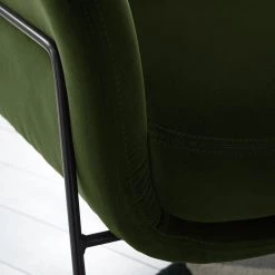 Studio Copenhagen Fauteuil Lubz - Velours - Vert foncé 28 Studio Copenhagen Fauteuil Lubz - Velours - Vert foncé -Pas Cher Fauteuils Magasin 1000179434 200320 15321200023 DETAILS P000000001000179434