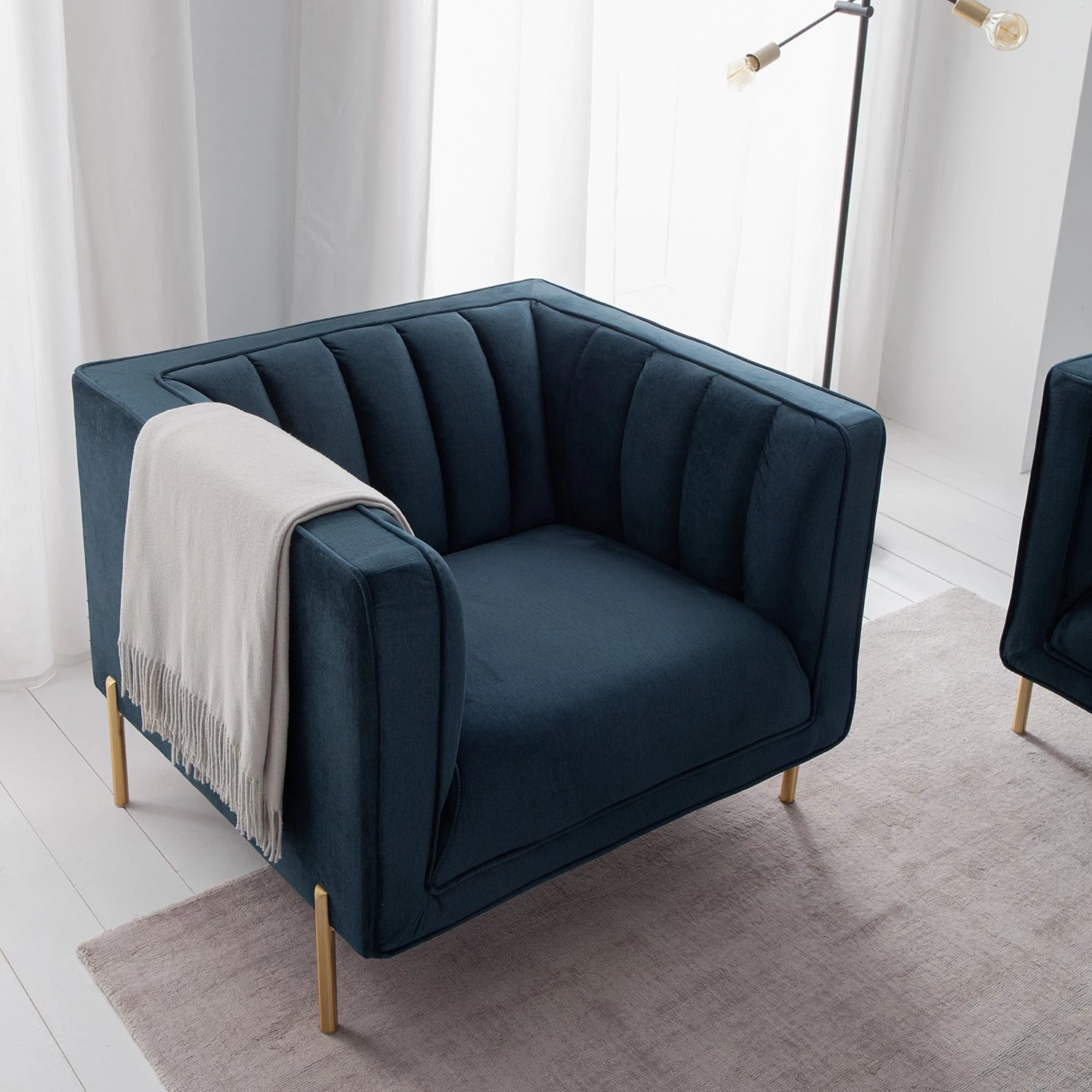 Jack & Alice Fauteuil Borlo - Bleu marine 4 Jack & Alice Fauteuil Borlo - Bleu marine – Image 2