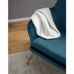 Jack & Alice Fauteuil Miena - Velours - Bleu marine 19 Jack & Alice Fauteuil Miena - Velours - Bleu marine -Pas Cher Fauteuils Magasin 1000186972 210831 12185100018 MOOD DETAILS P000000001000186972 mood