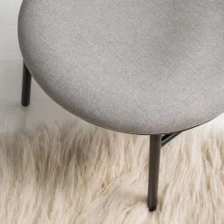 Studio Copenhagen Fauteuil de jardin Embi - Tissu / Métal - Gris / Noir -Pas Cher Fauteuils Magasin 1000273447 220919 025 MOOD DETAILS P000000001000273447 mood