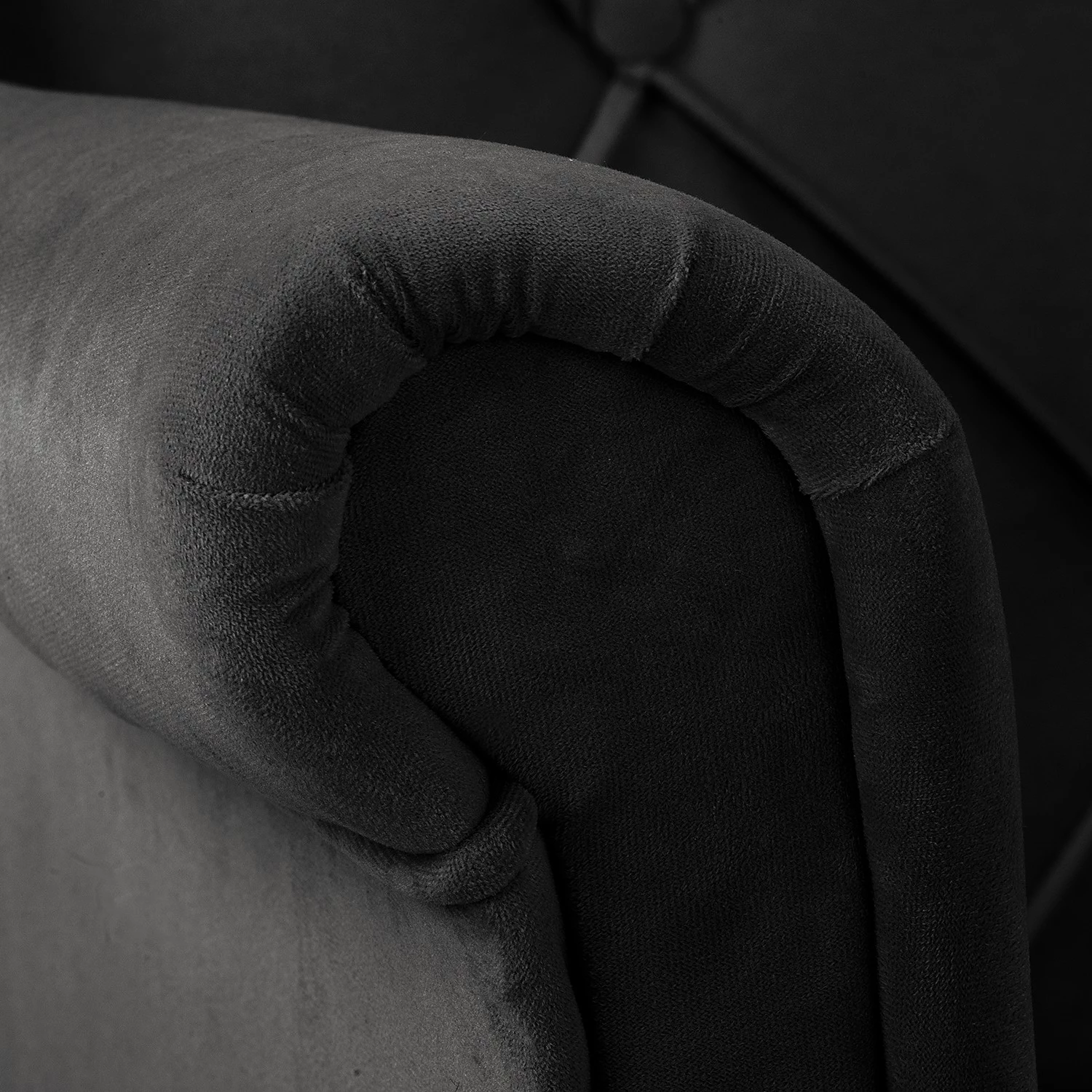 Norrwood Fauteuil bergère Olmen - Microfibre Jada: Noir 12 Norrwood Fauteuil bergère Olmen - Microfibre Jada: Noir – Image 10